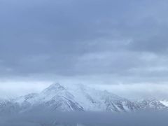 -贡嘎雪山