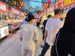 -正宁路小吃夜市