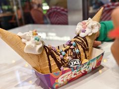 -DQ·蛋糕·冰淇淋(大宁国际商业广场店)