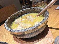 -关东小磨东北菜(上海长风大悦城店)
