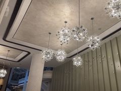 -浅深(世茂滨江精品店)