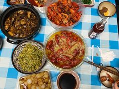 金汤蒜泥龙虾-虾女王·龙虾·烧烤(龙江店)