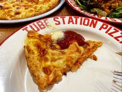 小号烟熏三文鱼-Tube station站点比萨(王府井百货店)