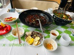 -渔语鱼新川菜Bistro(万象天地店)