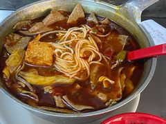-铁锅哥米线