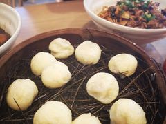 -佬钱湾仔(衣裳街店)