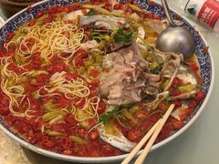 -湘潭九龙鱼头店(城南西路店)