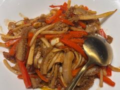 -坛宗剁椒鱼头(河西王府井店)