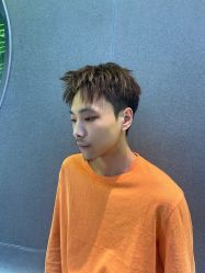 点击看大图 -不迫先生专业男士剪发