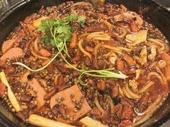 -鸿顺老铁锅美蛙鱼府(解放碑店)