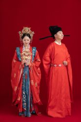 -都市丽人婚纱摄影