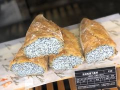 飞鱼籽面包-Let's Taipei 非常烘焙(太古里店)