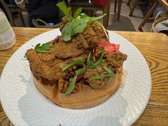 招牌炸鸡华夫饼-Brut Eatery悦璞食堂(愚园路店)