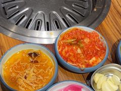 -明洞阿姨·韩式酱蟹烤肉·创意料理(三元桥店)