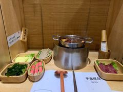 -独食火锅·半米屋台(直营总店)