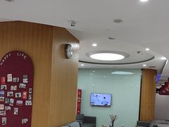 -雅悦齿科(顾村公园店)