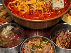 -成都你六姐·牛肉冒菜(上海环宇荟店)