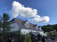 -伦敦比斯特购物村