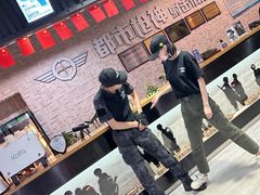 -都市枪神实弹射击俱乐部