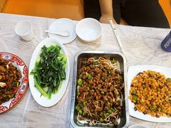 -江城燕子大排档(江汉路步行街店)