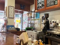 -HUG COFFEE(鼓楼店)