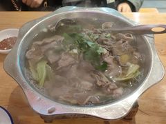 -谢老五跷脚牛肉·非遗传承店