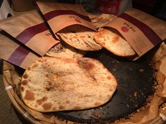 梅干菜锅盔-阿甘锅盔(合生汇购物中心店)