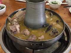 双拼锅-阿妈土锅鸡
