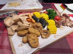 -又见马甲M8融合西餐厅(体育中心店)