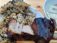 老板娘店的走油肉赞-谈灵农家柴爿菜饭