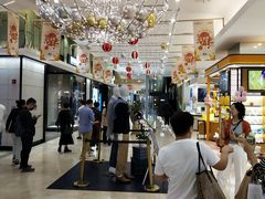 -上海第一八佰伴