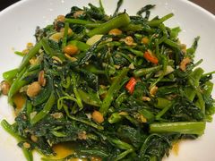 香辣豆酱炒通菜-有璟阁港式餐厅(国贸商城店)