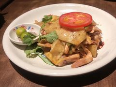 -大头虾越式风味餐厅(光明广场店)