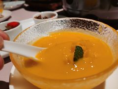 杨枝甘露-新荣记(南京西路店)