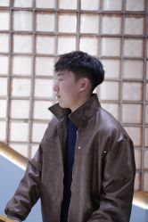-一家只做男发烫染的店