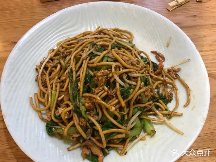 肉丝鸡蛋炒面