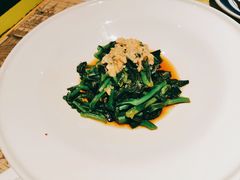 油渣生炒菜心-桂满陇天书(南京德基旗舰店)