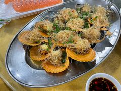 -霞涌市场海鲜摆卖区