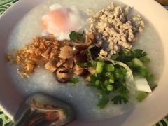 早饭-大树秋千