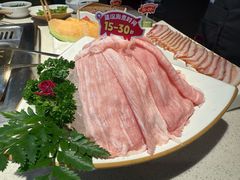 -海底捞火锅鲜切牛肉主题店(长寿路店)
