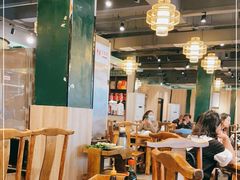 大堂-肖肖酸萝卜鱼火锅(总店)