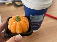 -瑞幸咖啡(南京六合阿尔卡迪亚店)