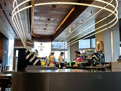 -星巴克臻选(上海虹桥新天地三店)