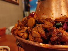 -炉小二铜锅牛蛙•川湘菜(三里屯店)