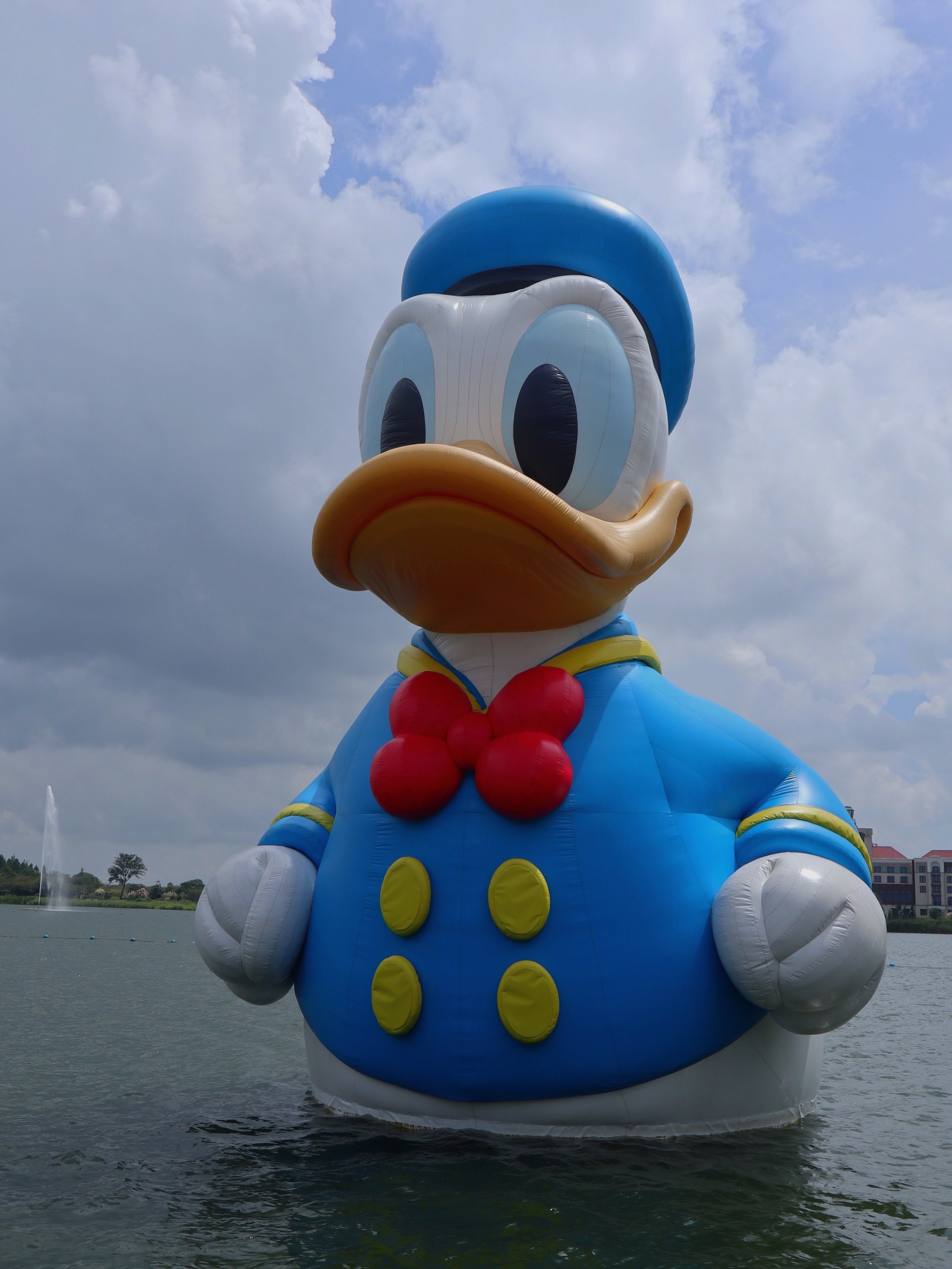 shanghai disneyland resort!