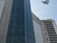 门面-华联商厦(火车站店)