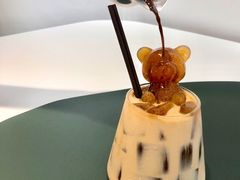 -露露家咖啡店