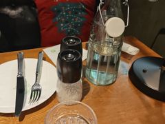 -JINNS锦时 steak&pizza(浸信会礼拜堂旧址店)