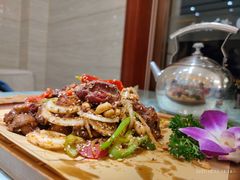 -老六饭店(翠通路店)