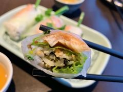 -大头虾越式风味餐厅(光明广场店)